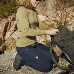 FJÄLLRÄVEN KAIPAK TROUSERS CURVED W Damen - Trekkinghose -Outdoor-Bekleidungsgeschäft 5637765592 z kaipak trousers curved w fjaellraeven 24 1