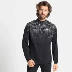 Odlo JACKET ZEROWEIGHT PRO WARM REFLECT Herren - Windbreaker 9 Odlo JACKET ZEROWEIGHT PRO WARM REFLECT Herren - Windbreaker -Outdoor-Bekleidungsgeschäft 5637769620 h jacket zeroweight pro warm reflect odlo 24