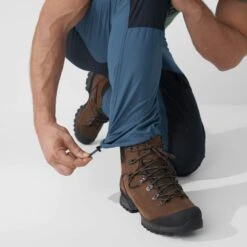 FJÄLLRÄVEN ABISKO MIDSUMMER TRS M REG Herren - Trekkinghose 13 FJÄLLRÄVEN ABISKO MIDSUMMER TRS M REG Herren - Trekkinghose -Outdoor-Bekleidungsgeschäft 5637913801 i abisko midsummer trs m reg fjaellraeven 24
