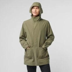 FRILUFTS SAKATA HOODED PARKA Herren - Regenjacke 35 FRILUFTS SAKATA HOODED PARKA Herren - Regenjacke -Outdoor-Bekleidungsgeschäft 5637933287 t sakata hooded parka frilufts 24